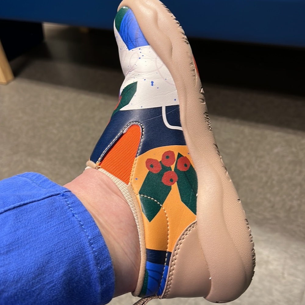 Multicolor - Picture 3 of 3